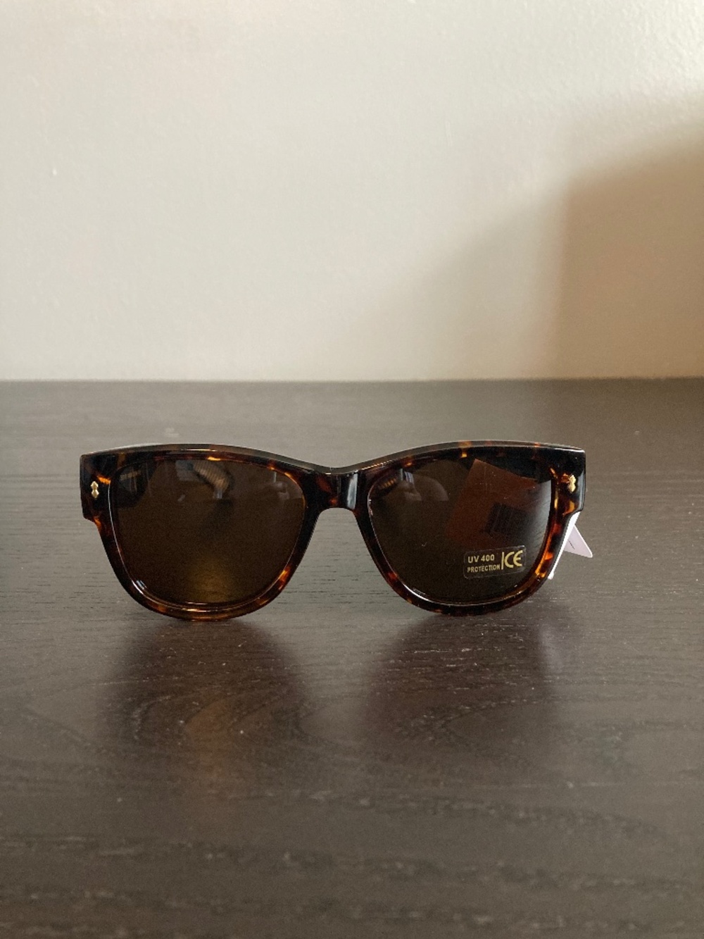 Dazey Shades Thick Arm Square Lens Sunglasses (DS453) Brown Print